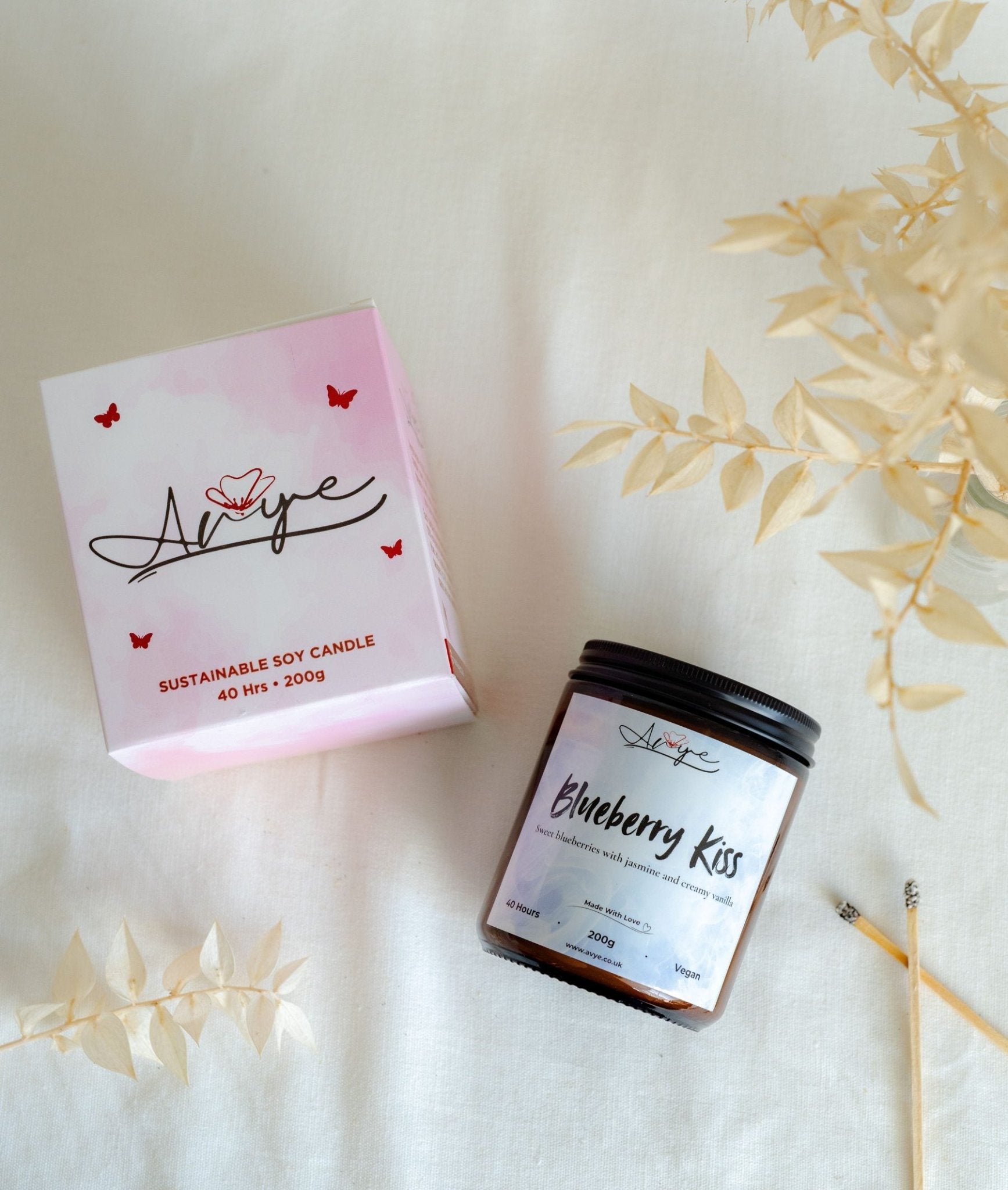 Blueberry Kiss - Avye